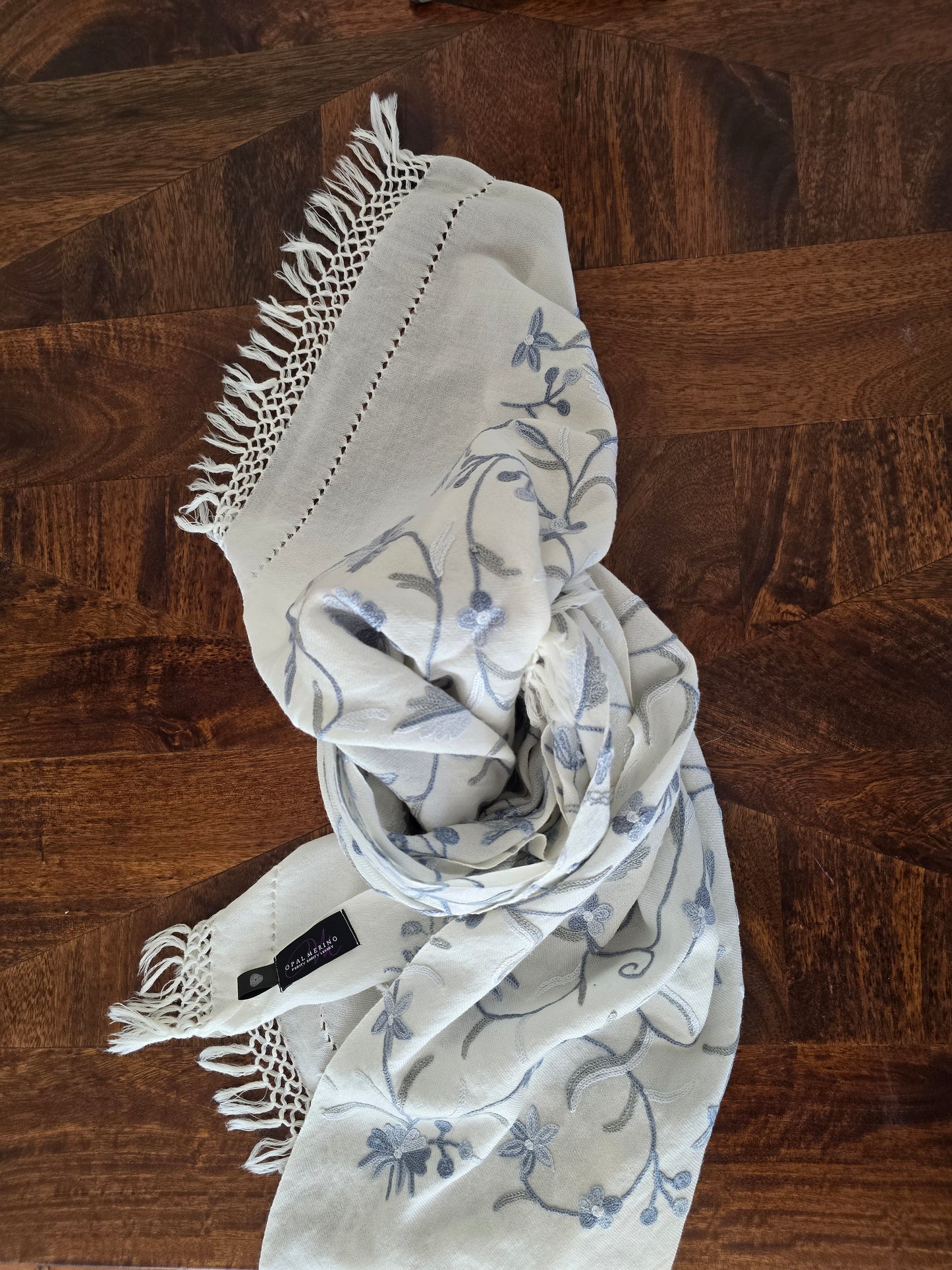 Pearl White Kash Star Merino Wool Shawl