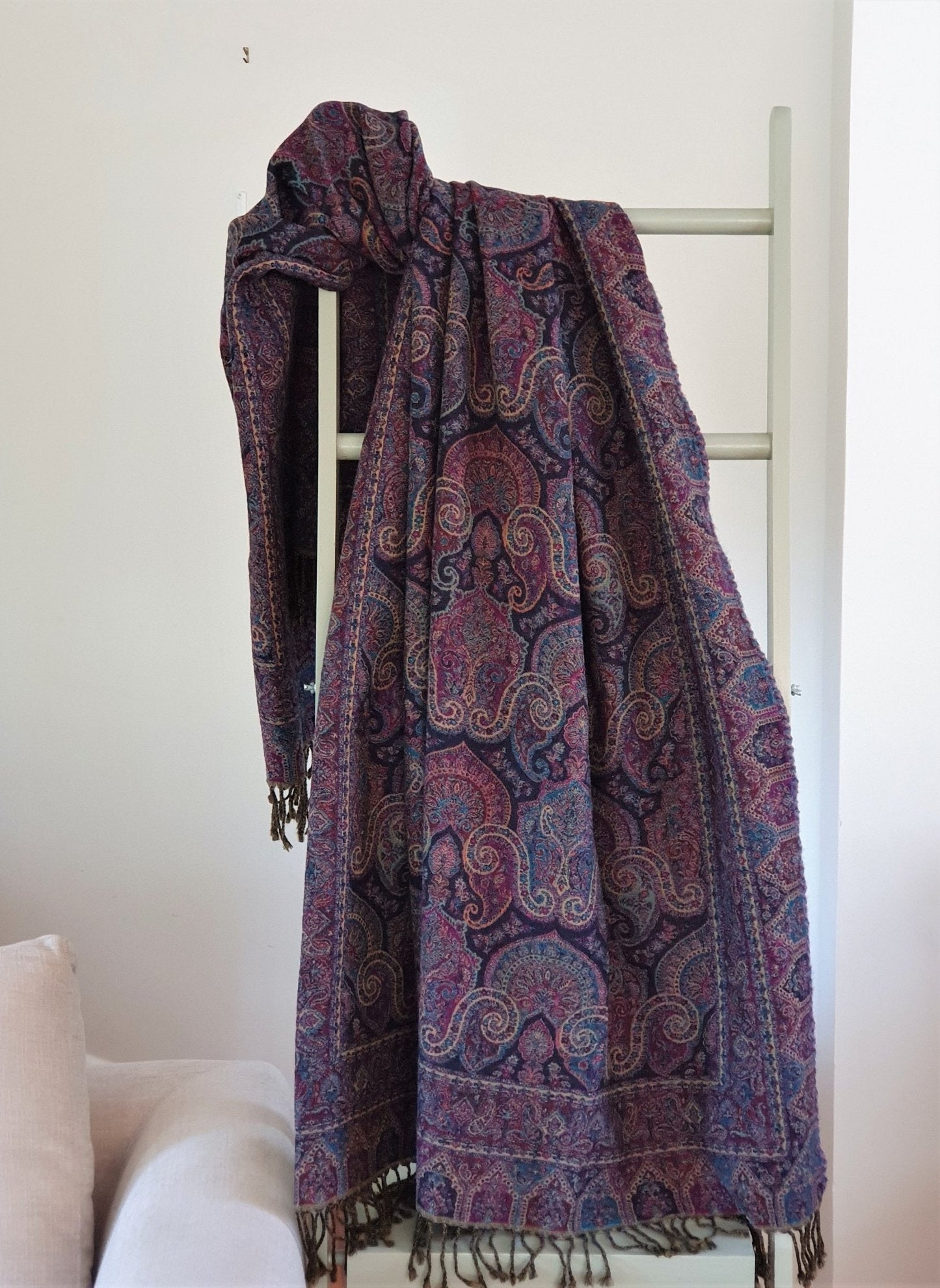 #australianmerinowoolshawls #scarves #apparel