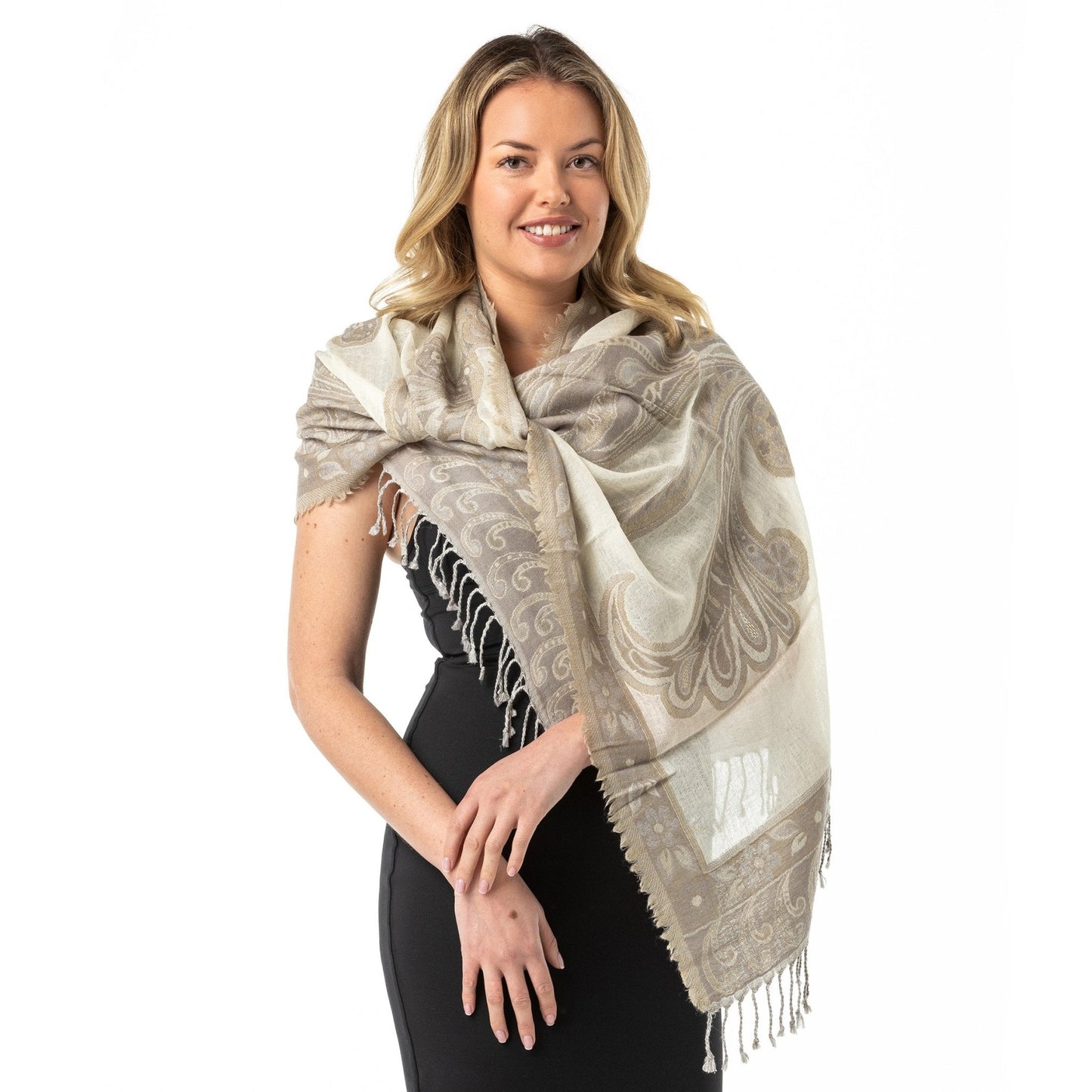 #australianmerinowoolshawls #scarves #apparel