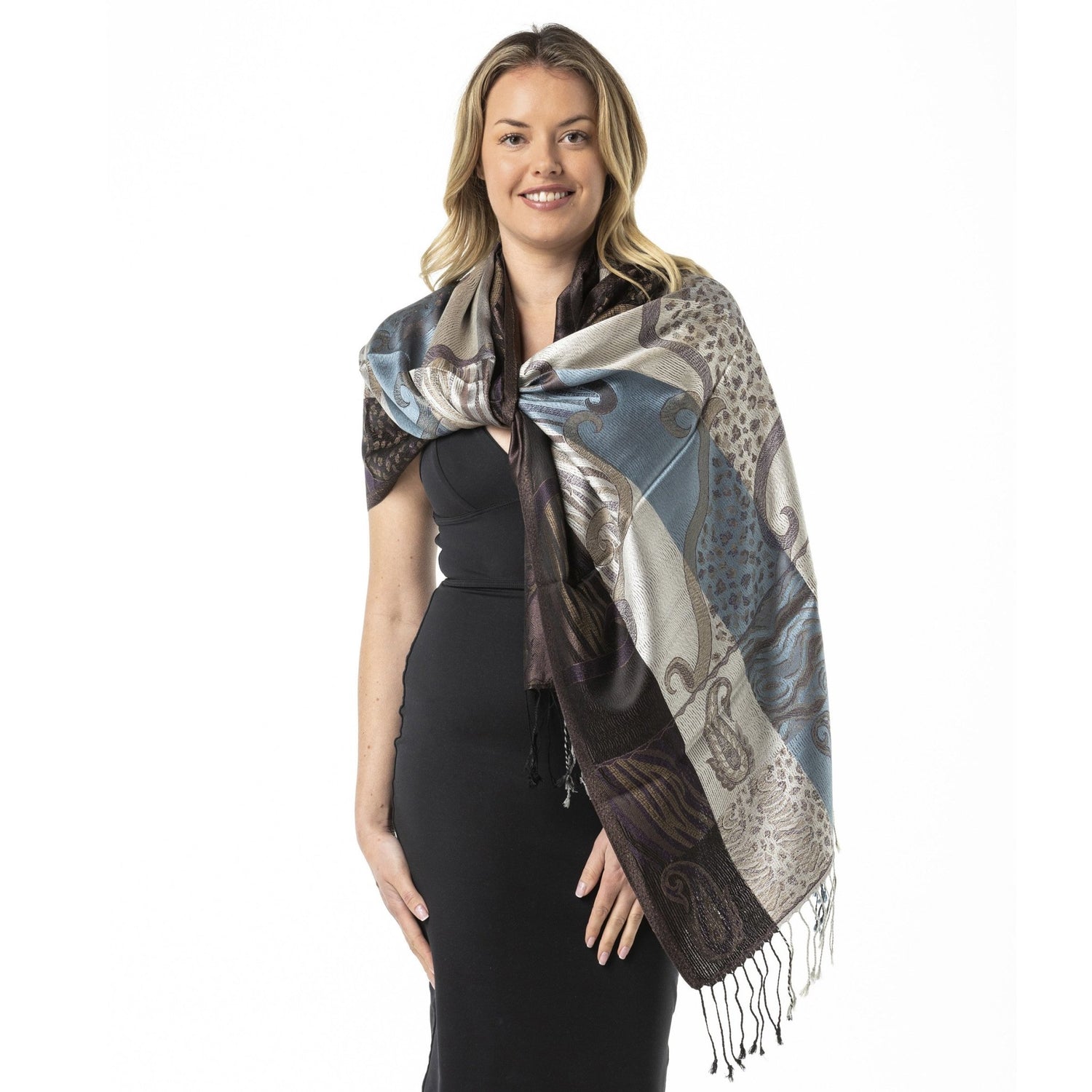 #australianmerinowoolshawls #scarves #apparel