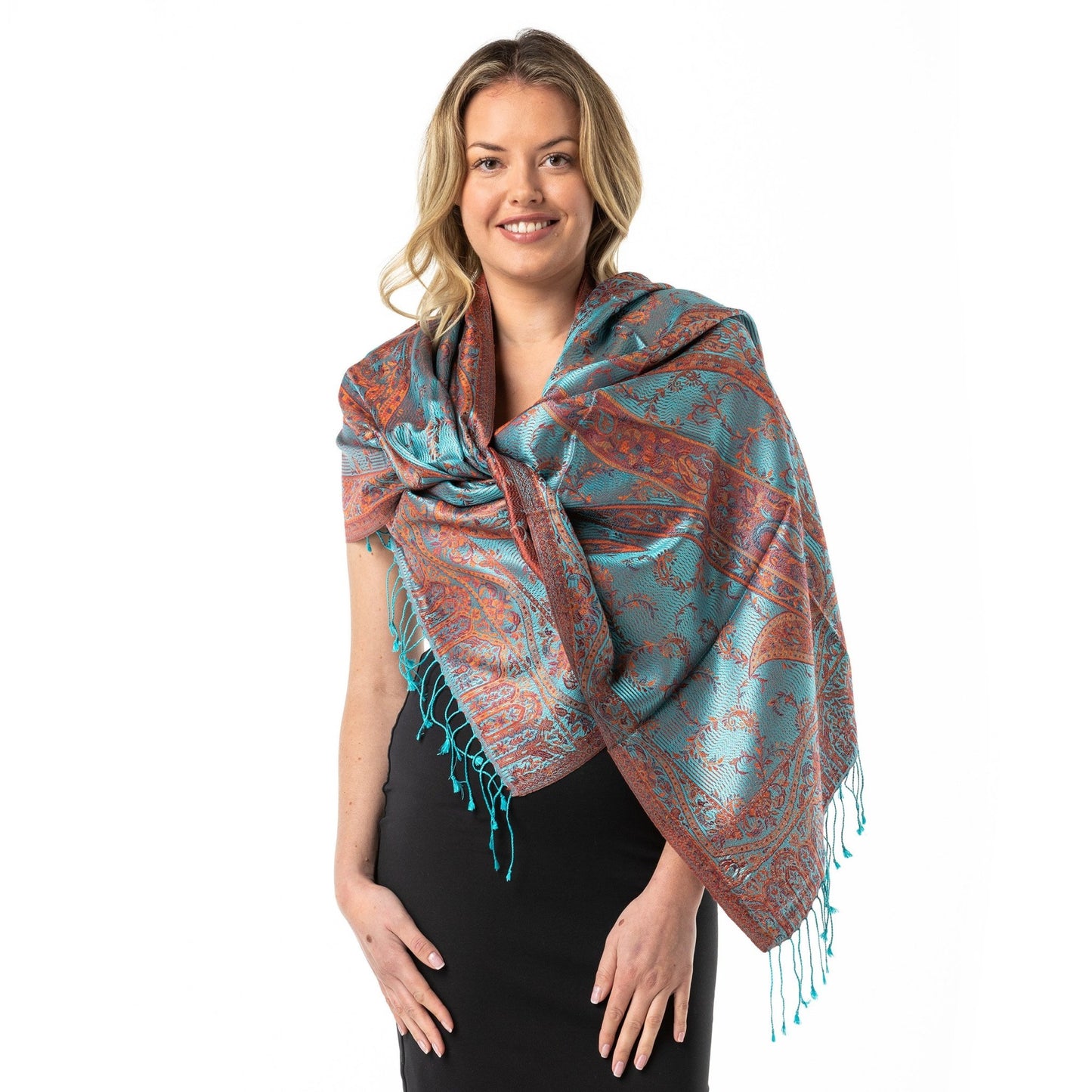 #australianmerinowoolshawls #scarves #apparel