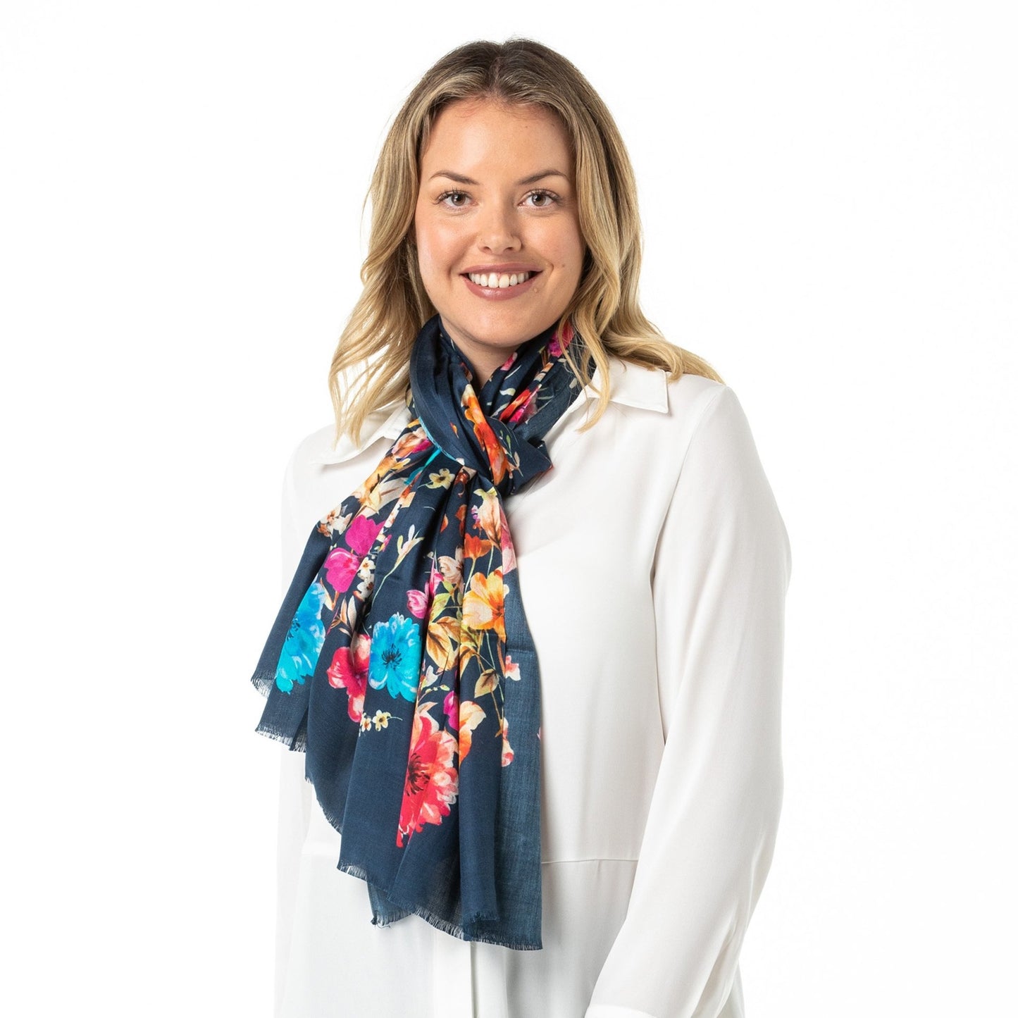 #australianmerinowoolshawls #scarves #apparel
