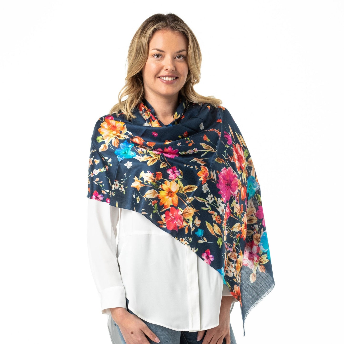 #australianmerinowoolshawls #scarves #apparel