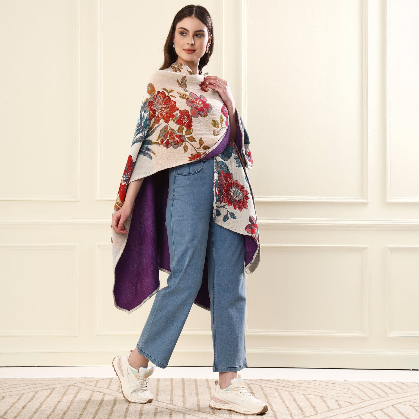 Capes & Ruanas Purple