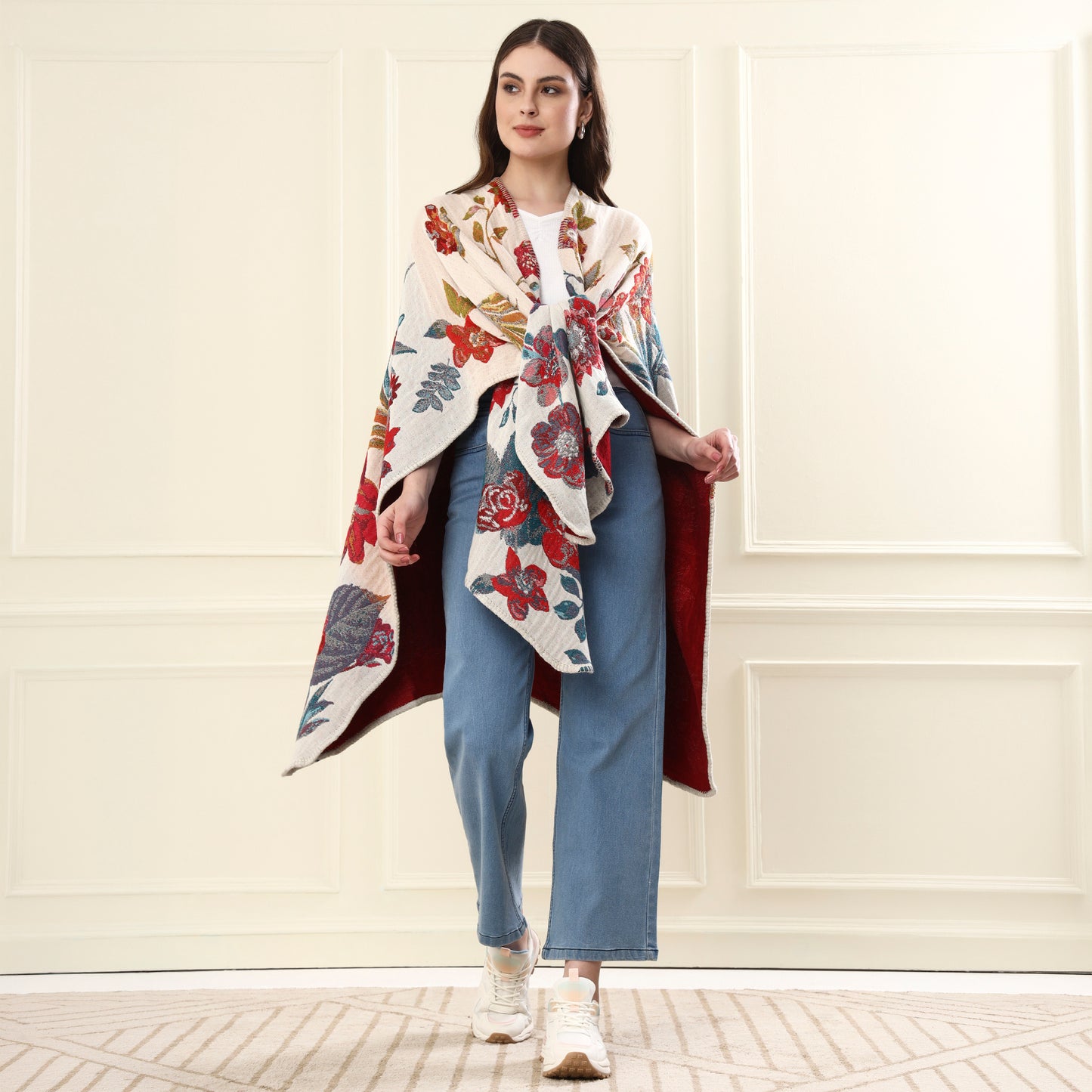 Capes & Ruanas Deep Red