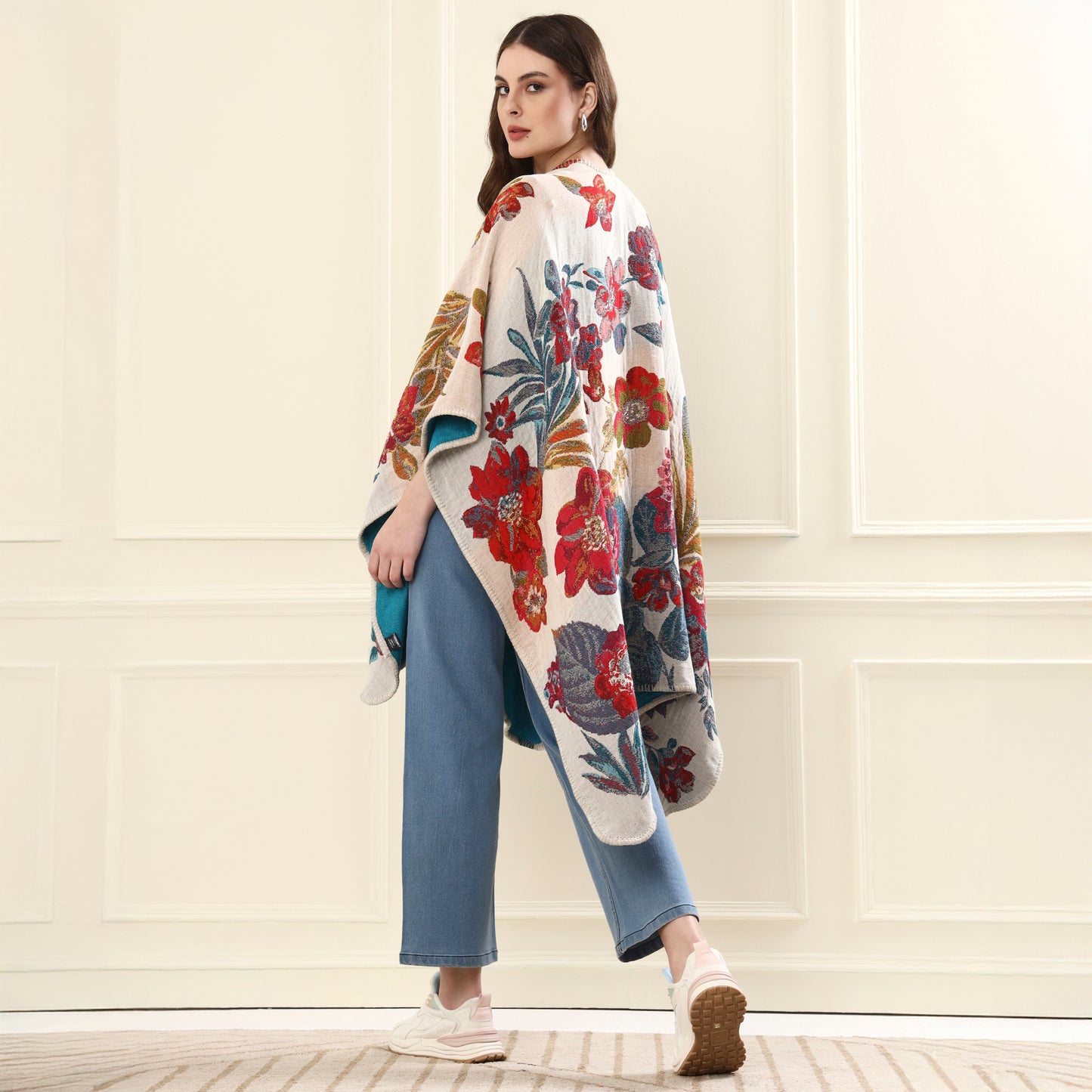 Capes & Ruanas Turquoise