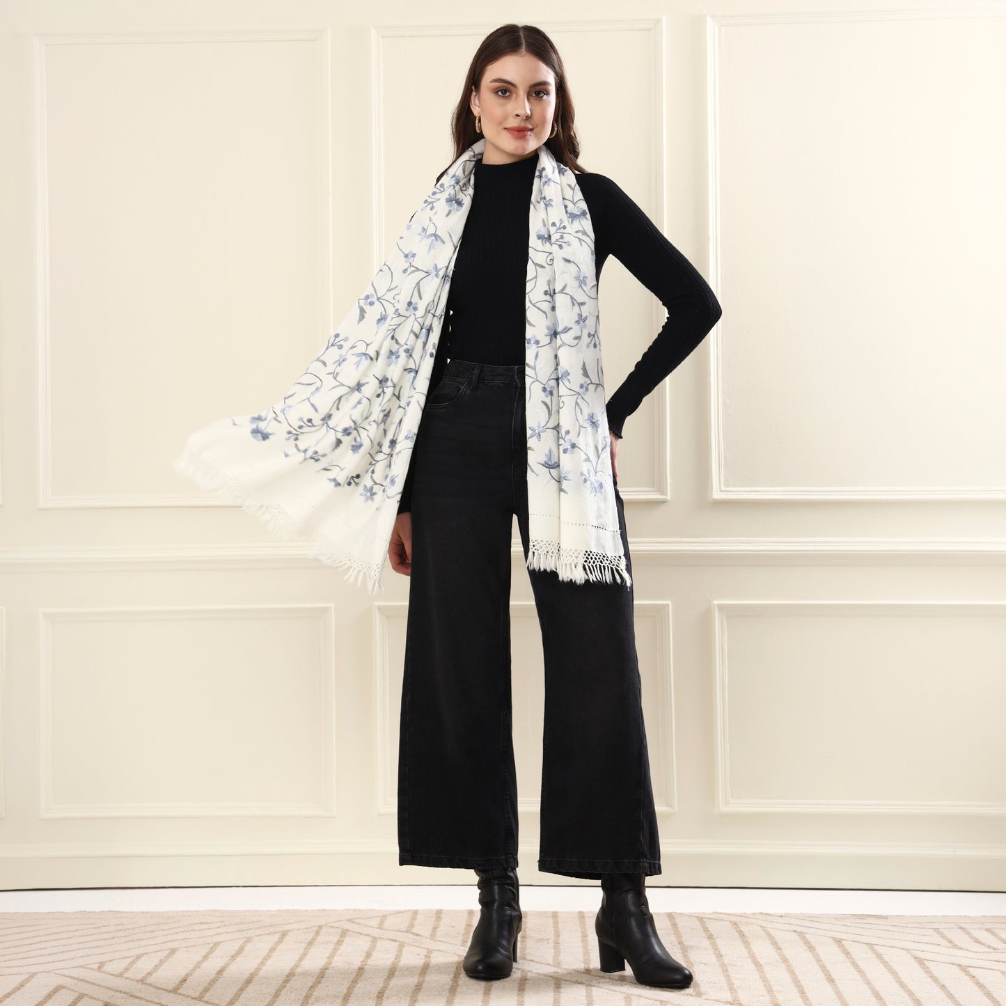 Pearl White Kash Star Merino Wool Shawl