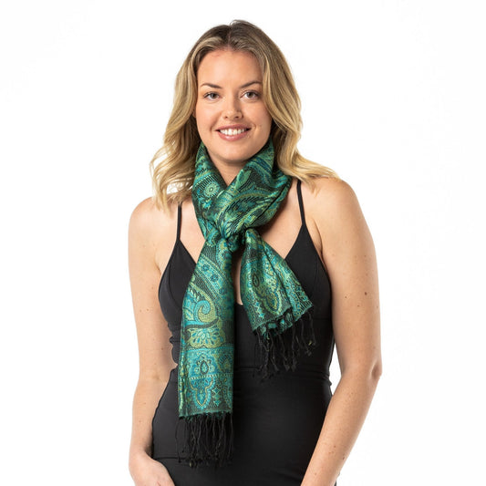 #australianmerinowoolshawls #scarves #apparel