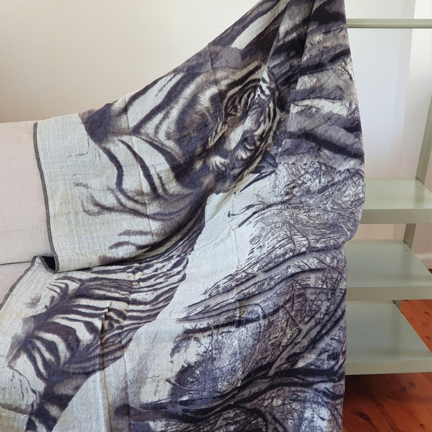 Merino Wool Blankets & Throws White Tiger - Opal Merino